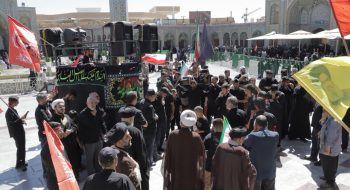 حرکت دسته های عزاداری محله امام‌زاده ابراهیم در سالروز شهادت کریمه اهل‌بیت(س).